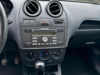 gebraucht Ford Fiesta 1,3 | TüV bis 12.2025