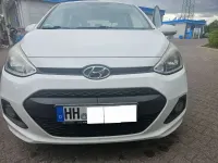 Gebraucht Hyundai i10 69 PS (50 kW) 2014 Weiß Kleinwagen