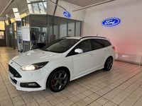 Gebraucht Ford Focus ST 250 PS (183 kW) 2017 Weiß Kombi