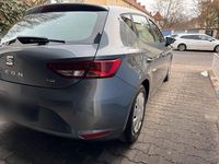 Usata Seat Leon 105 CV (77 kW) 2014 Verde Berlina