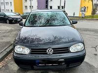 Gebraucht VW Golf IV 105 PS (77 kW) 2001 Schwarz Kleinwagen
