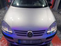 Gebraucht VW Golf 75 PS (55 kW) 2004 Silber Coupé