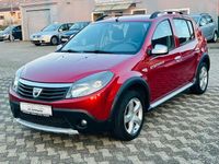 Gebraucht Dacia Sandero Stepway 84 PS (61 kW) 2012 Rot SUV
