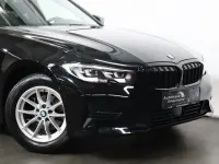 Gebraucht BMW 318 Advantage 150 PS (110 kW) 2019 Schwarz Limousine
