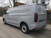Neu VW T7 100 kW (136 PS) 2026 Stone grey Van