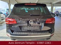 Gebraucht VW Touareg 204 PS (150 kW) 2016 Schwarz SUV
