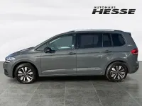 Gebraucht VW Touran Comfortline 150 PS (110 kW) 2025 Grau Van / Kleinbus