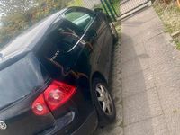 Second-hand VW Golf 116 CP (85 kW) 2007 Negru Coupe