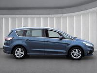 Gebraucht Ford S-MAX Titanium 190 PS (139 kW) 2022 Blau Van / Kleinbus