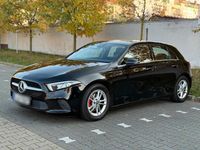 Gebraucht Mercedes A180 116 PS (85 kW) 2018 Schwarz Kombi