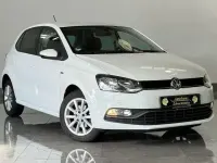 Gebraucht VW Polo LOUNGE 90 PS (66 kW) 2015 Weiß Limousine