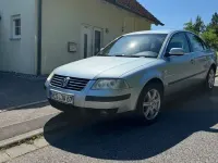 Gebraucht VW Passat 150 PS (110 kW) 2003 Silber Limousine