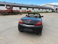 Usado Opel Tigra 125 HP (91 kW) 2007 Preto Cabrios
