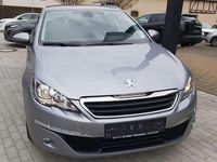 Gebraucht Peugeot 308 Active 131 PS (96 kW) 2015 Lack grau artense Kombi
