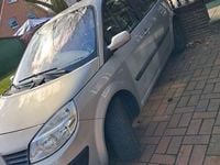 Gebraucht Renault Mégane II Authentique 113 PS (83 kW) 2004 Grau Limousine