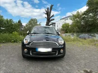 Gebraucht Mini Cooper D 112 PS (82 kW) 2014 Schwarz Kleinwagen