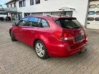 Gebraucht Chevrolet Cruze LTZ 163 PS (119 kW) 2013 Rot Kombi