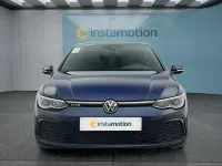 Gebraucht VW Golf VIII 200 PS (147 kW) 2024 Blau Kleinwagen