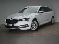 Gebraucht Skoda Superb Style 150 PS (110 kW) 2022 Moon white Kombi