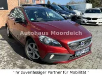 Gebraucht Volvo V40 CC Momentum 114 PS (83 kW) 2013 Rot Kombi
