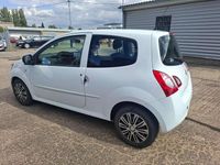 Second-hand Renault Twingo Expression 75 CP (55 kW) 2013 Alb Hatchback