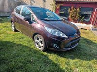 Gebraucht Ford Fiesta 90 PS (66 kW) 2009 Braun Kleinwagen