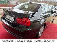 Usado BMW 316 Basis 116 HP (85 kW) 2009 Preto Sedan