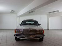 Gebraucht Mercedes 200 105 PS (77 kW) 1985 Weiß Kombi