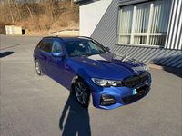 Gebraucht BMW 320 Performance 190 PS (139 kW) 2019 Blau Limousine