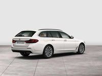 Gebraucht BMW 520 190 PS (139 kW) 2024 Weiß Kombi