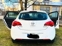 Gebraucht Opel Astra 87 PS (63 kW) 2010 Weiß Kleinwagen