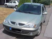 gebraucht Renault Mégane RXE Classic 1.6 aus 2.Hand