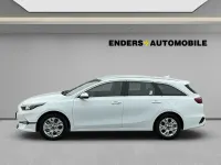Neu Kia Ceed Sportswagon 101 PS (74 kW) 2025 (wd) cararraweiss Kombi