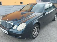 Używany Mercedes E220 Classic 150 KM (110 kW) 2005 Niebieski Sedan/Limuzyna