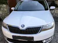 Gebraucht Skoda Rapid Ambition 122 PS (89 kW) 2014 Weiß Kleinwagen