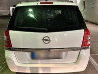 gebraucht Opel Zafira 2010