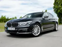 Gebraucht BMW 730 265 PS (194 kW) 2019 Grau Limousine
