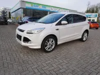Gebraucht Ford Kuga Individual 182 PS (133 kW) 2014 Weiß SUV