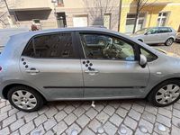 Gebraucht Toyota Auris Team 97 PS (71 kW) 2008 Grau Kleinwagen