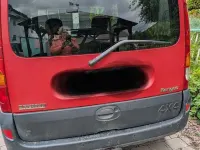 Gebraucht Renault Kangoo 83 PS (61 kW) 2005 Rot Van / Kleinbus