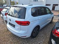 Gebraucht VW Touran Join 116 PS (85 kW) 2019 Weiß Van / Kleinbus
