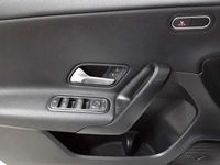 Gebraucht Mercedes CLA200 150 PS (110 kW) 2021 Polarweiß Kombi