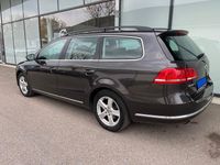 Gebraucht VW Passat Comfortline 122 PS (89 kW) 2011 Braun Kombi