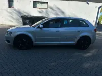Gebraucht Audi A3 Attraction 125 PS (91 kW) 2010 Eissilber metallic Kleinwagen