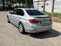 gebraucht BMW 320 F30 D Luxury Paket