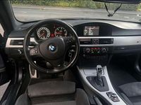 Gebraucht BMW 320 Shadowline 184 PS (135 kW) 2011 Schwarz Coupé