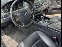 Gebraucht BMW 520 184 PS (135 kW) 2012 Schwarz Kombi