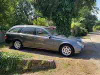 Gebraucht Mercedes E220 Classic 150 PS (110 kW) 2006 Grau Limousine