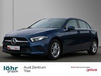 Gebraucht Mercedes A180 116 PS (85 kW) 2020 Denimblau  metalliclack Limousine