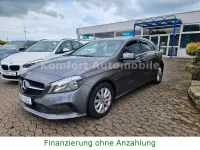 Gebraucht Mercedes A180 122 PS (89 kW) 2017 Grau Limousine